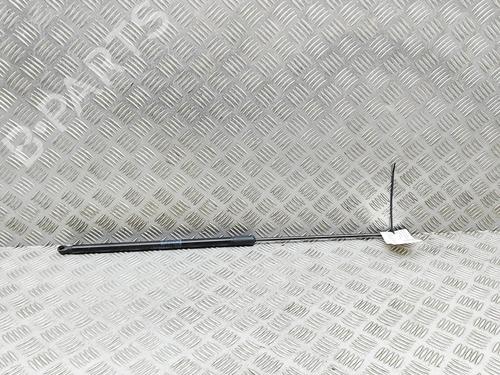 hood-lift-support-mercedes-benz-glb-x247-2019-33388234 main image