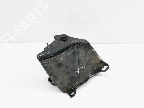 Used Rear bumper bracket PEUGEOT 3008 I MPV (0U_) 1.6 HDi 115 / BlueHDi 115 (116 hp) 8935551