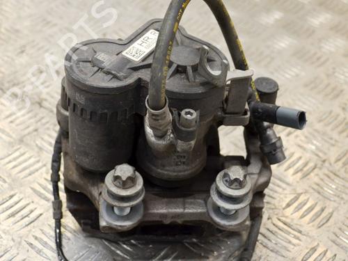 Used Right rear brake caliper BMW i3 (I01) Electric (170 hp) 14632839