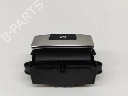 Used Switch LAND ROVER RANGE ROVER VELAR (L560) 2.0 D240 SD4 4x4 (241 hp) 16945140