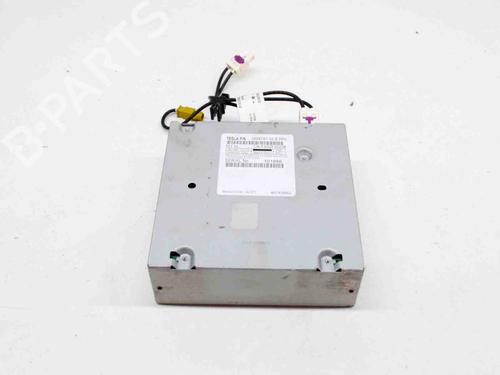 Module électronique TESLA MODEL S (5YJS) 75 (320 hp) 8895265