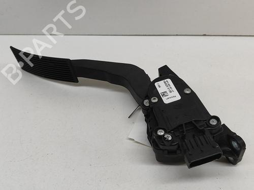 Used Pedal NISSAN NAVARA NP300 (D40) 2.5 dCi 4WD (D40TT, D40T, D40M, D40BB) (190 hp) 21809509