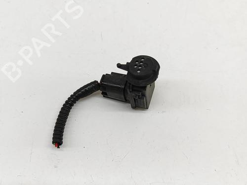 Used Electronic sensor TESLA MODEL X (5YJX) P100D AWD (772 hp) 25218120