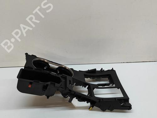 Mittelkonsole LEXUS NX (_Z1_) 300h AWD (AYZ15, AYZ15_, AYZ15R) | BP28028734I22