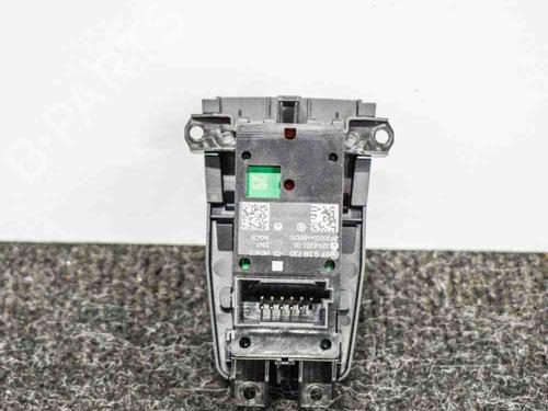 Switch BMW X4 (F26) xDrive 35 i | BP6743933I30 