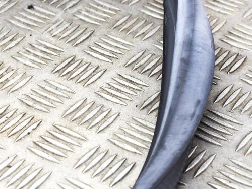 Gummiliste TESLA MODEL 3 (5YJ3) EV AWD | BP27758889C142 