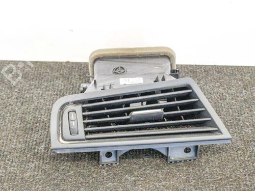 Used Air vent BMW 5 (F10) 520 d (184 hp) 14607673