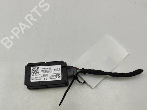 Used Electronic module TESLA MODEL S (5YJS) P100D AWD (772 hp) 30394376