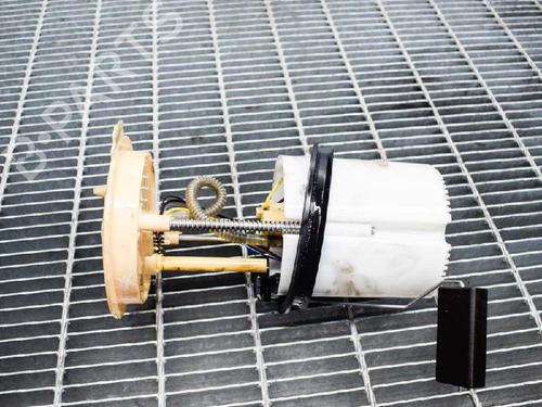 Fuel pump VW GOLF VI (5K1) 1.6 TDI | BP6741472M76 