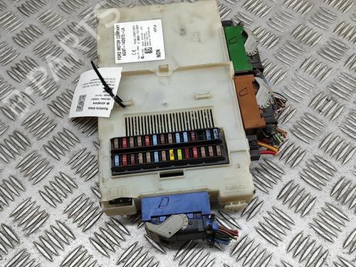 Fuse box LAND ROVER FREELANDER 2 (L359) 2.2 TD4 4x4 | BP27532033E1 