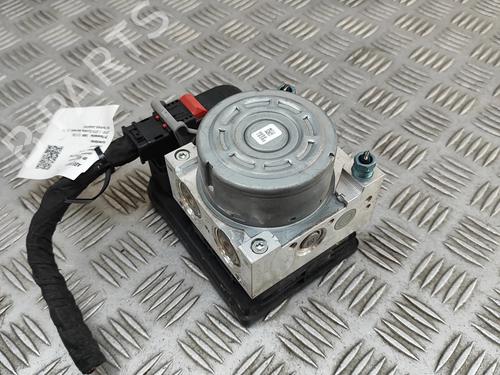 Used ABS pump ABS pump BMW X2 (F39) sDrive 18 d (136 hp) 33372807 33372807