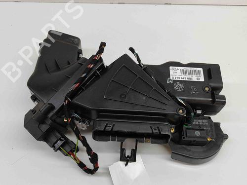 Autre VW PHAETON (3D1, 3D2, 3D3, 3D4, 3D6, 3D7, 3D8, 3D9) 6.0 W12 4motion (420 hp) 24307712