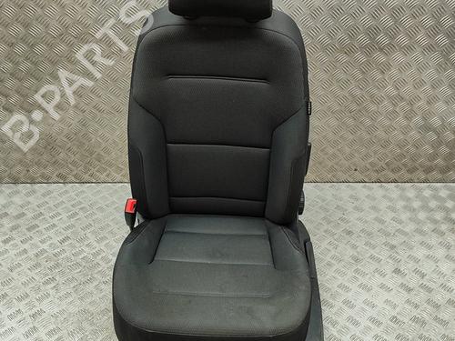 Used Left front seat VW GOLF VII (5G1, BQ1, BE1, BE2) e-Golf (136 hp) 26975108