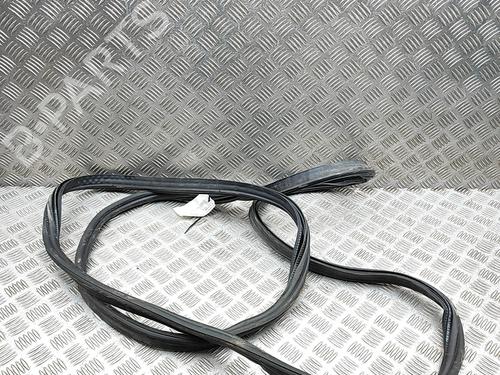 Used Rubber door seal Rubber door seal 38018075 38018075