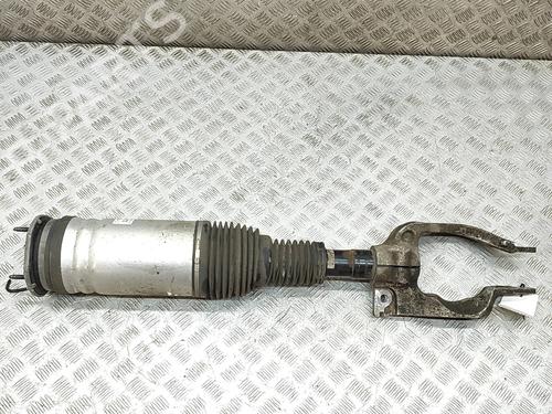 Used Left front shock absorber LAND ROVER DISCOVERY V (L462) D300 MHEV 4x4 (300 hp) 30644193