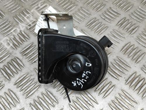 Used Horn VOLVO XC90 II (256) T8 Hybrid AWD (405 hp) 28555372