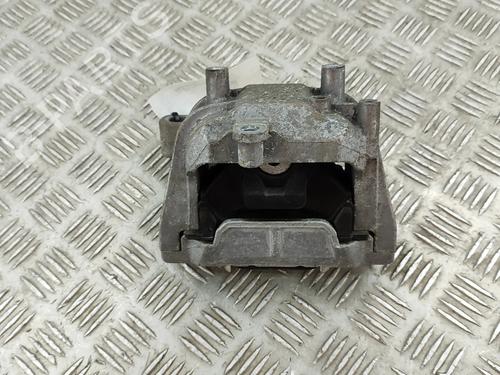 Used Engine mount VW PASSAT B7 Variant (365) 1.6 TDI (105 hp) 26441776