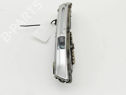 Right front fog light LAND ROVER DISCOVERY V (L462) 2.0 Sd4 4x4 | BP37029690C31 - Image 2