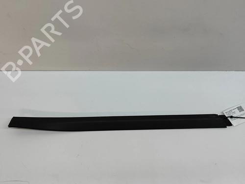 Used Step PORSCHE CAYENNE (9YA) 3.0 E-Hybrid AWD (9YAAE1) (462 hp) 27784736