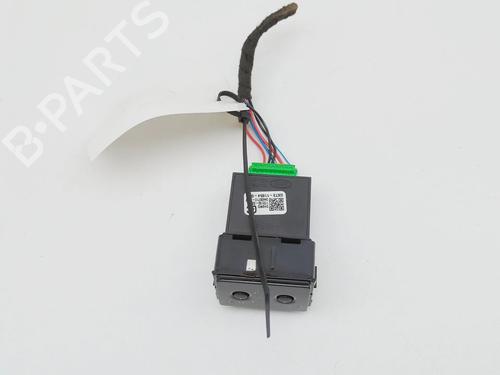 Switch JAGUAR XE (X760) 2.0 D | BP38421818I30 - Image 5