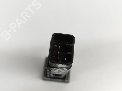 Switch KIA CARENS II MPV (FJ) 2.0 CRDi | BP23865419I30 