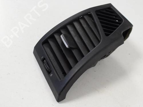 Used Air vent BMW 1 Coupe (E82) 125 i (218 hp) 30207666
