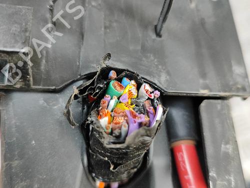 Fuse box JAGUAR XF II (X260) 2.0 D | BP27158313E1