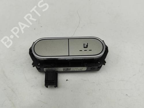 switch-mercedes-benz-gle-v167-2018-32974388 main image