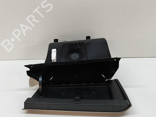 Used Glove box BMW i3 (I01) Electric (170 hp) 18417628