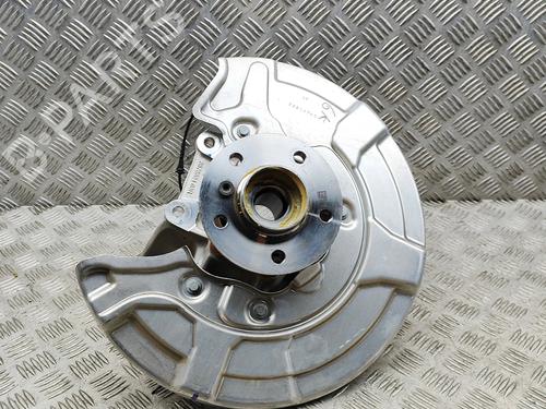 Used Right rear steering knuckle Right rear steering knuckle BMW X7 (G07) xDrive 40 i Mild Hybrid (381 hp) 33391707 33391707