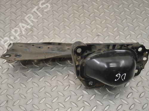Used Right rear suspension arm TOYOTA C-HR (_X1_) 1.8 Hybrid (ZYX10_, ZYX11_) (98 hp) 30234627
