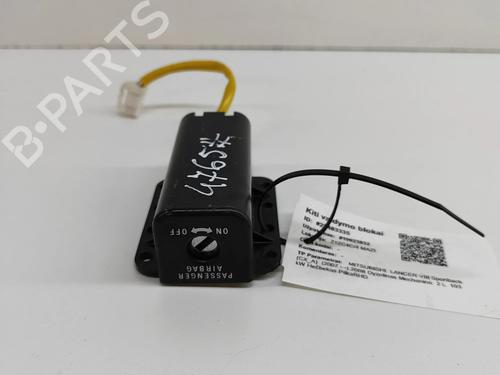 Kombi Kontakt / Stilkkontakt MITSUBISHI LANCER VIII Sportback (CX_A) 2.0 DI-D (CX8A) (140 hp) 23946416