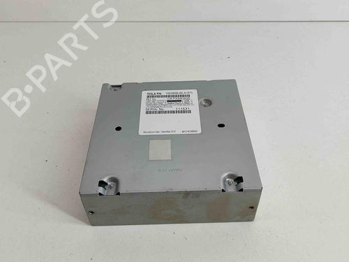 Used Electronic module TESLA MODEL X (5YJX) P100D AWD (772 hp) 19256007