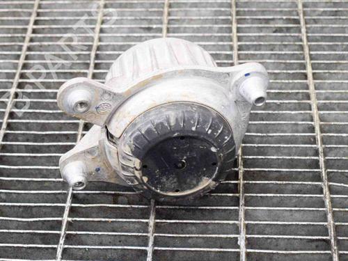 Used Engine mount MERCEDES-BENZ E-CLASS (W213) E 350 d (213.033) (258 hp) 6747660