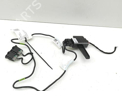 Electronic module TESLA MODEL S (5YJS) P100D AWD | BP33390569M83 - Image 2