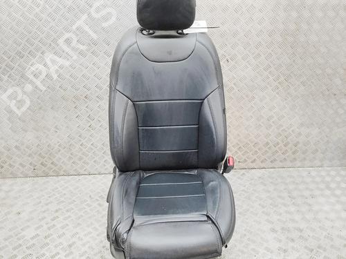 Used Right front seat Right front seat 36952208 36952208