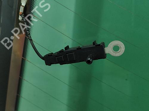 Bootlid window VW PASSAT B8 (3G2, CB2) 2.0 TDI | BP26221203C64 
