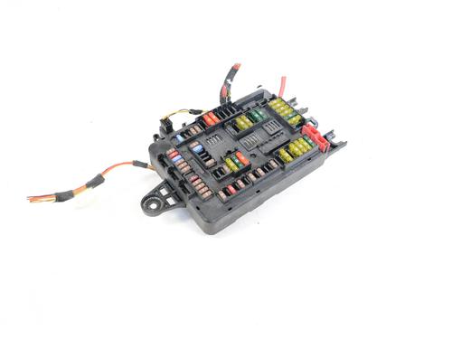 fuse-box-bmw-3-f30-f80-330-d-bmw-9337880-2011-2012-2013-2014-2015-2016-2017-2018-9903419 main image