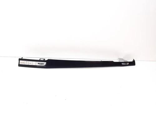 dashboard-audi-a8-d4-4h2-4h8-4hc-4hl-42-tdi-quattro-4h0820911b-4h1820912b-4h1853192-2009-2010-2011-2012-2013-2014-2015-2016-2017-2018-2019-9170798 main image