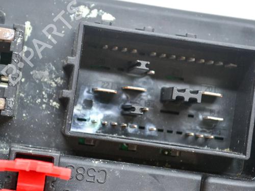 Fuse box JAGUAR F-TYPE Coupe (X152) 3.0 SCV6 | BP35726640E1 - Image 3