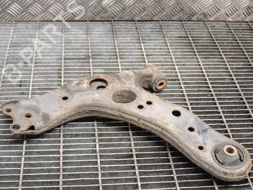 Right front suspension arm TOYOTA PRIUS (_W3_) 1.8 Hybrid (ZVW3_) | BP6764625M13 