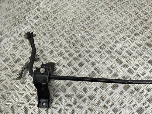 Anti roll bar PEUGEOT 3008 II SUV (MC_, MR_, MJ_, M4_) Hybrid 180 (M4DGLU) | BP30178136M96
