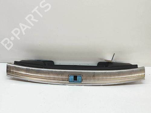 tailgate-trim-audi-q5-8rb-2008-2009-2010-2011-2012-2013-2014-2015-2016-2017-2018-2019-33373817 main image