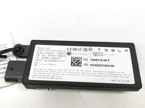 Elektronische module TESLA MODEL Y (5YJY) EV Performance All-wheel Drive (462 hp) 28548482