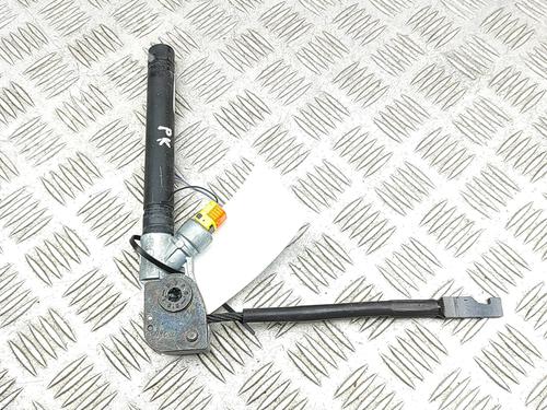 Seat buckle TESLA MODEL 3 (5YJ3) EV AWD | BP33732556I32 - Image 4