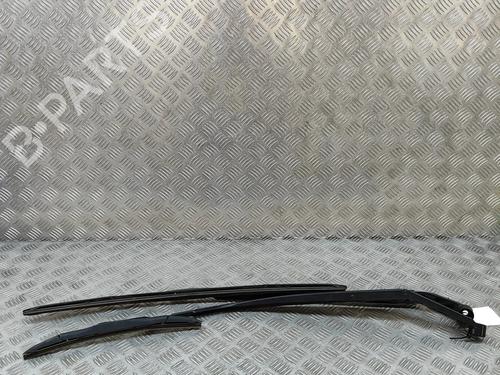 front-windshield-wiper-arm-toyota-corolla-estate-_e21_-2019-27788821 main image