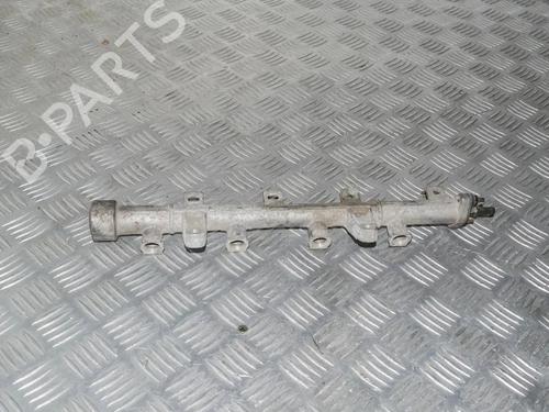 Used Injection rail HYUNDAI GETZ (TB) 1.4 i (97 hp) 6717431