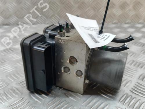 Used ABS pump ABS pump LAND ROVER RANGE ROVER VELAR (L560) 2.0 D180 TD4 4x4 (180 hp) 25615990 25615990