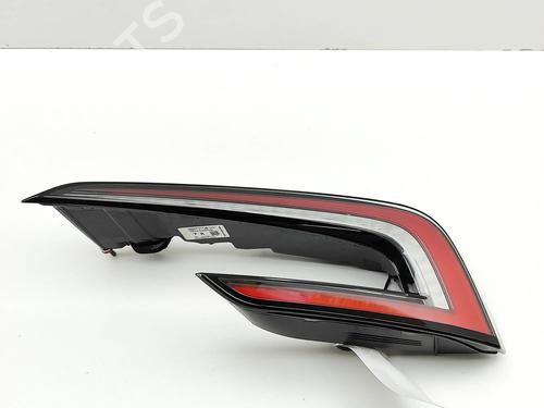Right taillight TESLA MODEL 3 (5YJ3) EV | BP38162611C35 - Image 5