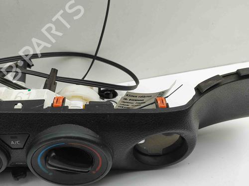 Climate control TOYOTA HILUX VIII Pickup (_N1_) 2.4 D 4WD (GUN125_, GUN125R) | BP29459442I5 